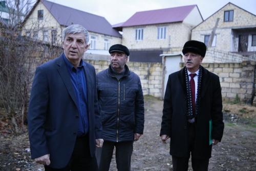 Хизри Абакаров побеседовал с родителями школьников