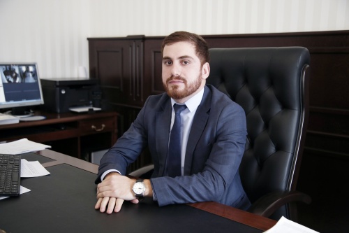 Глава ГО «город Дербент» Хизри Абакаров назначил начальником Управления архитектуры и градостроительства Магомедова Ису Ахмедовича