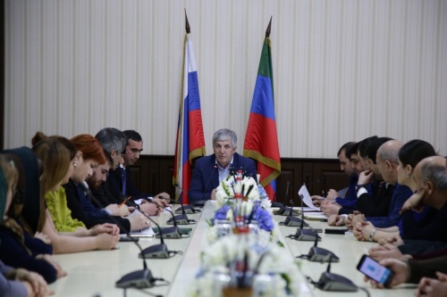 Прокурор Дербента разъяснил порядок действий, который необходимо выполнить обманутым дольщикам