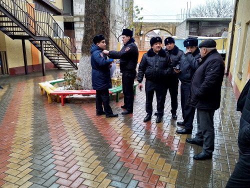 Встреча с жильцами 4 Магала и ул. Крупской по вопросам профилактики пожарной безопасности и отравления угарным газом 