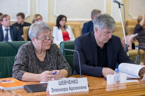 Хизри Абакаров принял участие в парламентских слушаниях Совета Федерации, посвященных развитию малых городов и исторических поселений