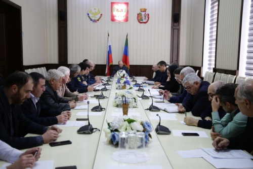 В Дербенте обсудили проведение капитального ремонта многоквартирных домов